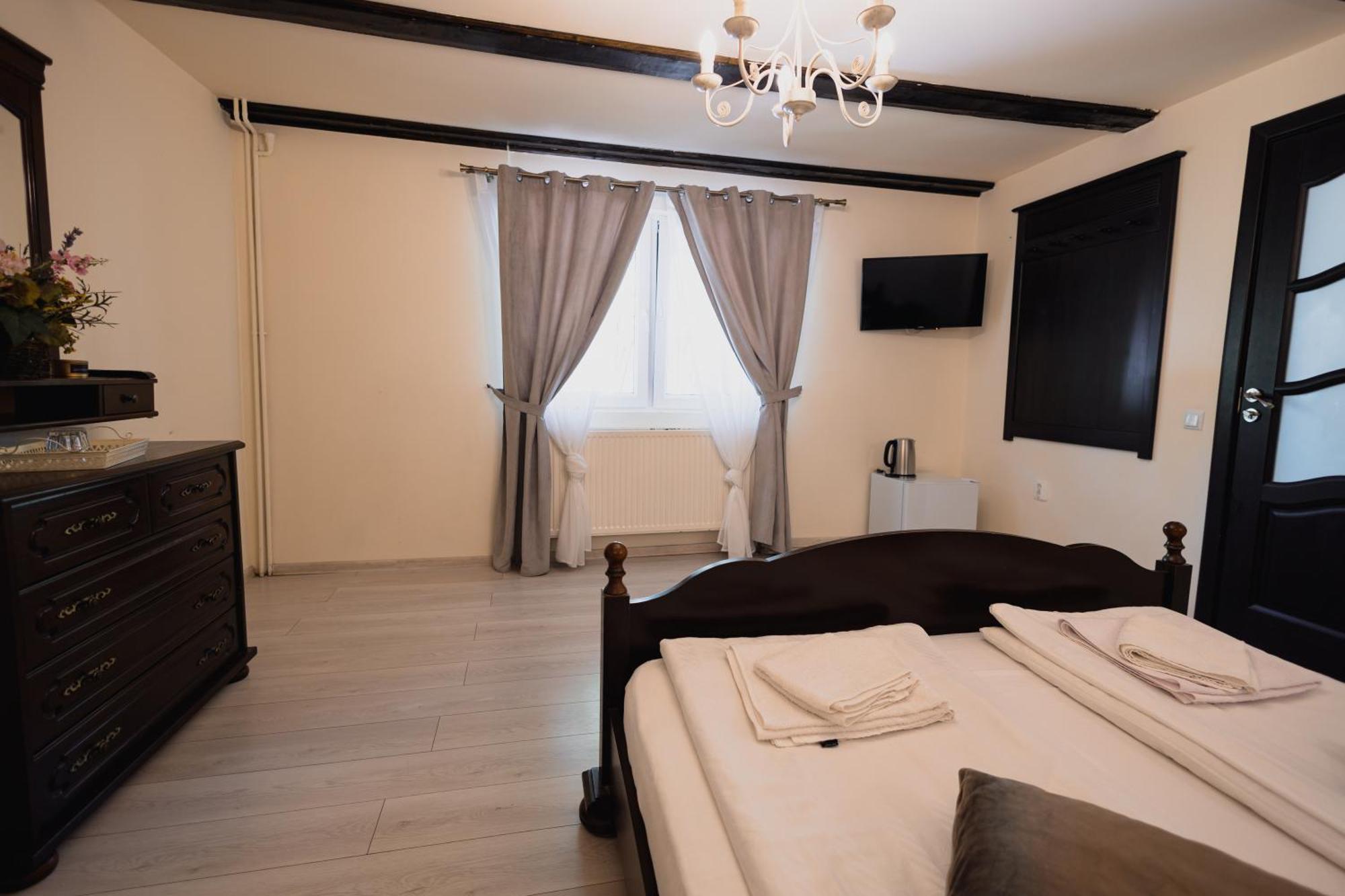 Pensiunea Poiana Avrigului 4* Avrig